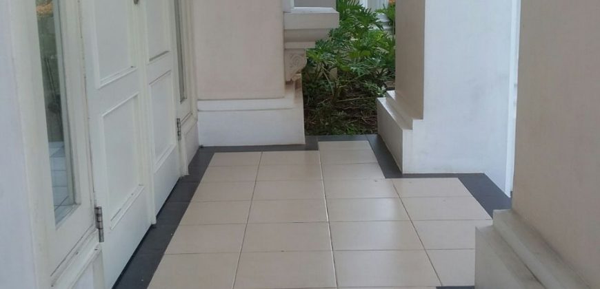 Rumah Gading Serpong