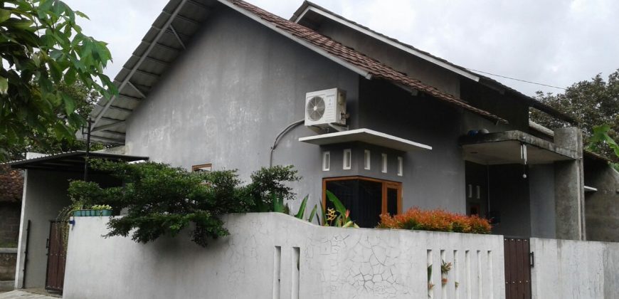 Rumah Daerah Istimewa Yogja