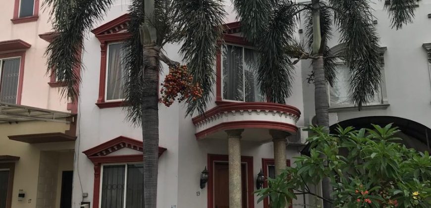 Rumah TM.Holandia Lippo Karawaci