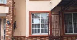 Rumah Taman Berverly Golf Dijual