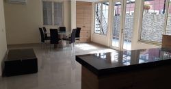 Rumah Mediteranian Siap Huni