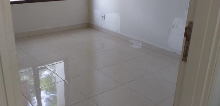 Rumah Palymira Alam Sutera Tangerang Siap Huni