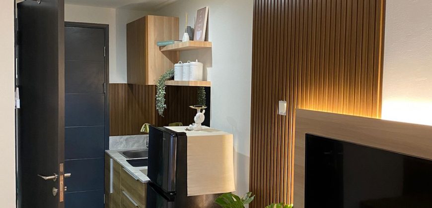 S M Property Apartemen Collins Serpong Tangerang