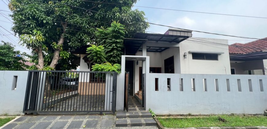 S M Property Rumah Villa Melati Mas Tangerang Selatan