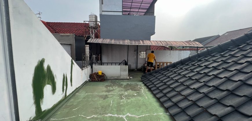 S M Property Rumah Villa Melati Mas Tangerang Selatan