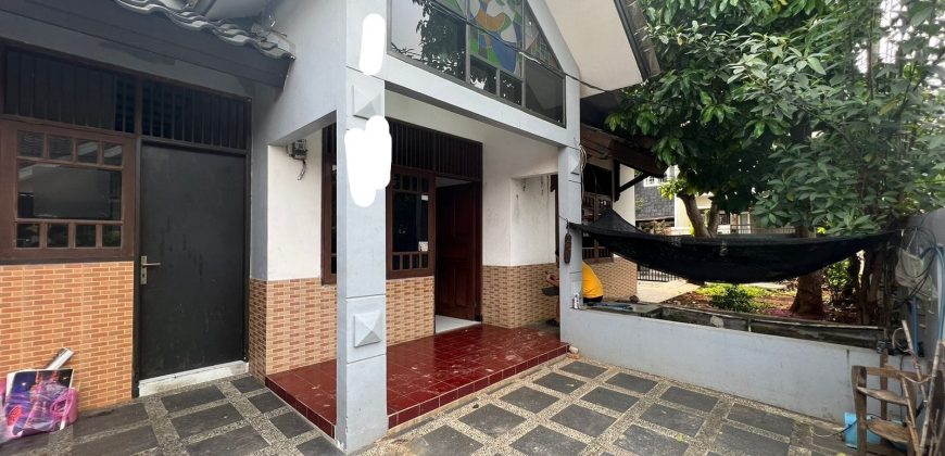 S M Property Rumah Villa Melati Mas Tangerang Selatan