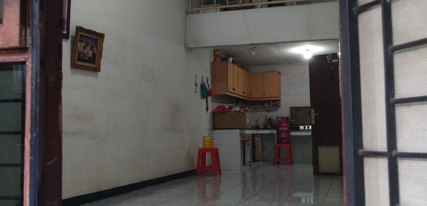S M Property Rumah Green Garden Jakarta Barat