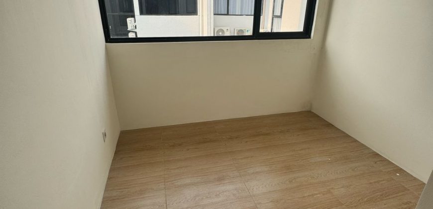 S M Properti Rumah Cendana Icon Estate Lippo Karawaci Tangerang