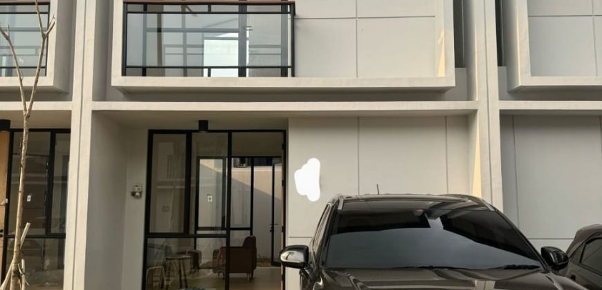 S M Properti Rumah Cendana Icon Estate Lippo Karawaci Tangerang