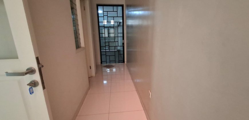 S M Property Rumah Taman Beverly Golf Lippo Karawaci Tangerang