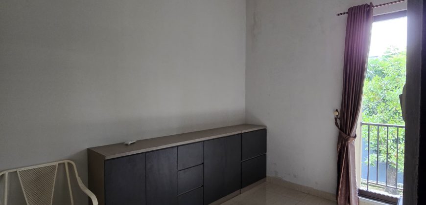 S M Property Rumah Taman Holandia Lippo Karawaci Tangerang