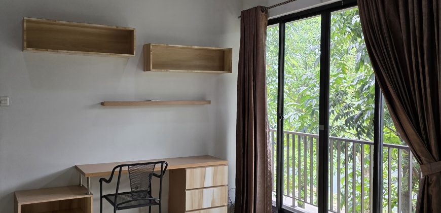 S M Property Rumah Taman Holandia Lippo Karawaci Tangerang