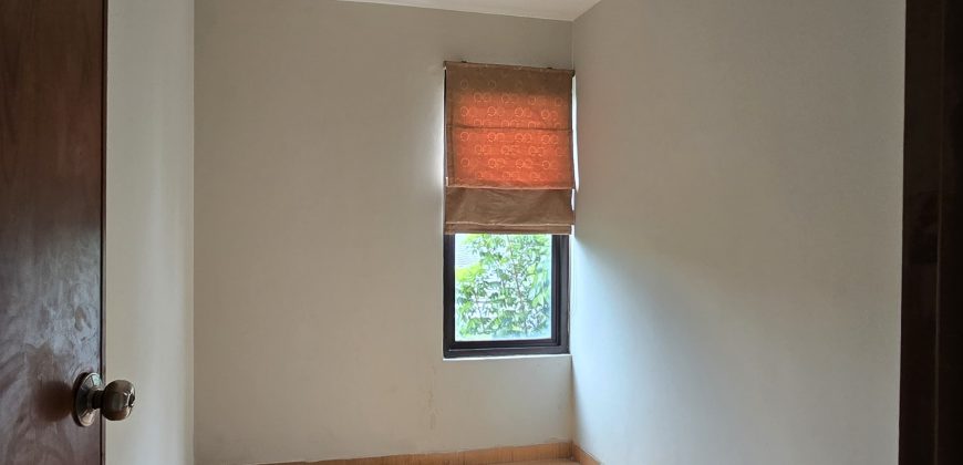 S M Property Rumah Taman Holandia Lippo Karawaci Tangerang