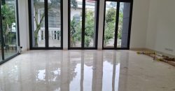 S M Property Rumah Taman Beverly Golf Lippo Karawaci Tangerang