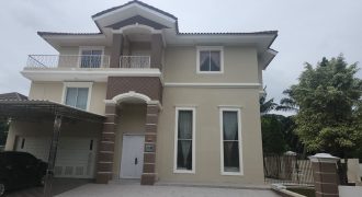 S M Property Rumah Taman Beverly Golf Lippo Karawaci Tangerang